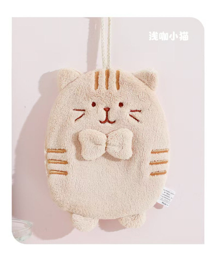 Chubby Cat Hanging Hand Towel | Lint-Free Coral Fleece, Super Soft & Absorbent