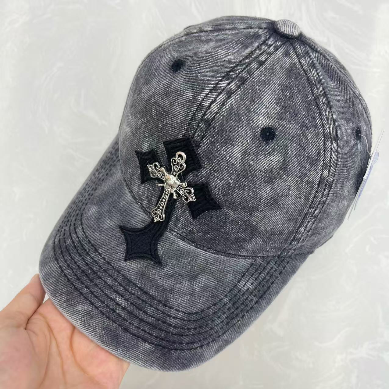 Gothic Cross Metal Charm Hand-Washed Denim Baseball Cap – Wide Brim Vintage Soft Top Hat