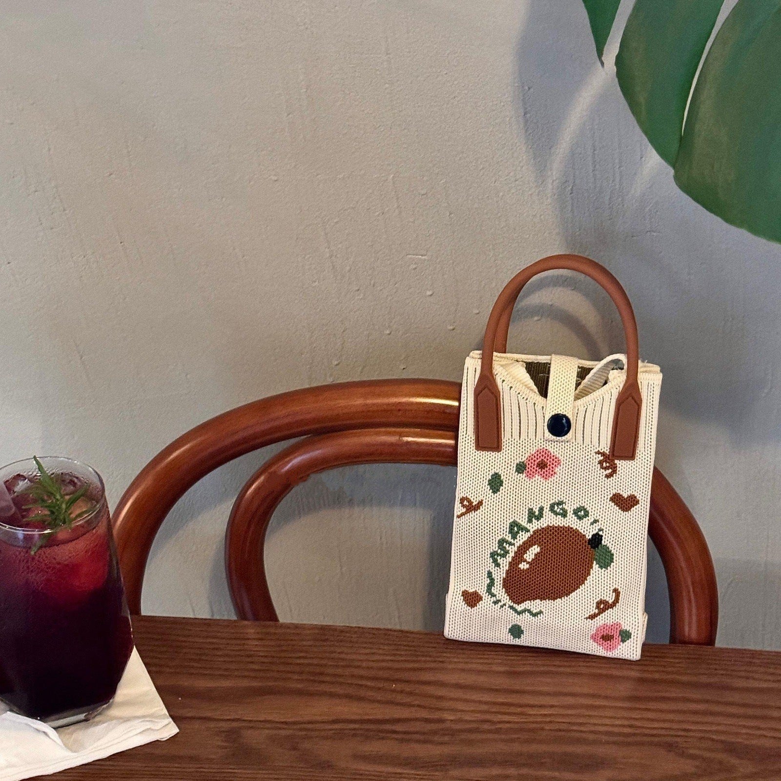 Kawaii Knit Phone Crossbody Bag – Cute Cartoon Mini Shoulder Bag for Cycling, Work & Daily Outings