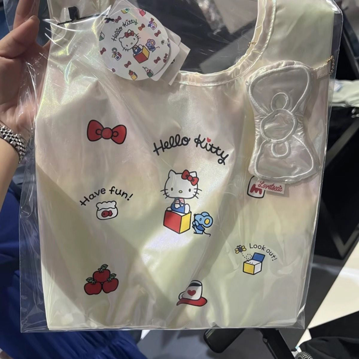Holographic Bow Foldable Shopping Tote Bag – Japanese Kawaii Portable Handbag with Bow Charm